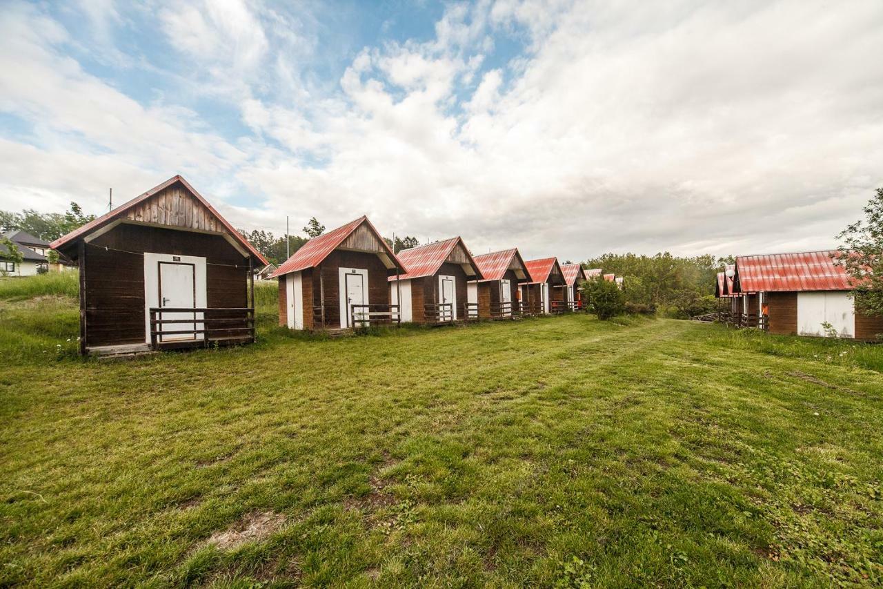 Camping V Raji - Palda Rovensko pod Troskami Eksteriør bilde